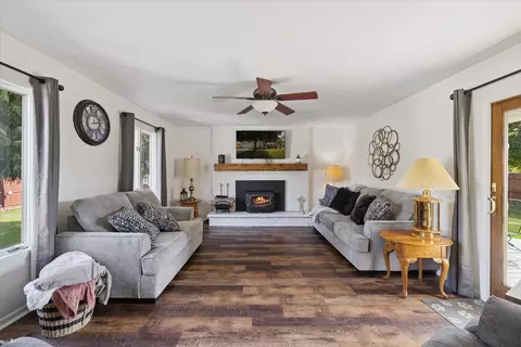 Living - 1216 Willow, Owosso, MI 48867 photo 1 of 3