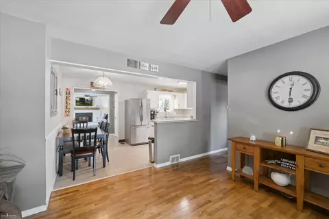 Entry Way - 1216 Willow, Owosso, MI 48867 photo 1 of 1