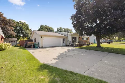 Exterior - 1216 Willow, Owosso, MI 48867 photo 10 of 11