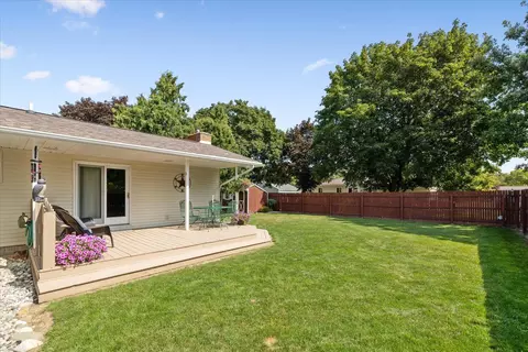 Exterior - 1216 Willow, Owosso, MI 48867 photo 5 of 11