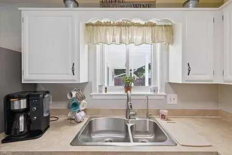 Kitchen - 1216 Willow, Owosso, MI 48867 photo 2 of 5