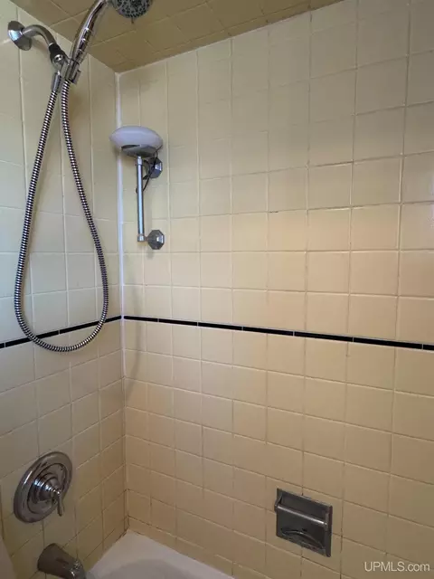 Bath - 113 N 2nd, Ishpeming, MI 49849 photo 4 of 4