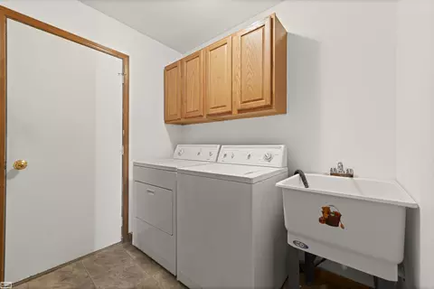 103 Quail, Capac, MI 48014 photo 9