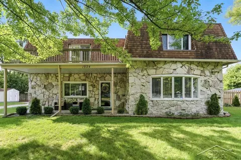 1824 E Ashman, Midland, MI 48642