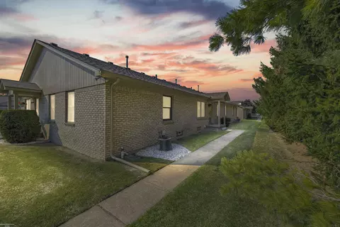 41924 King Edward, Clinton Township, MI 48038