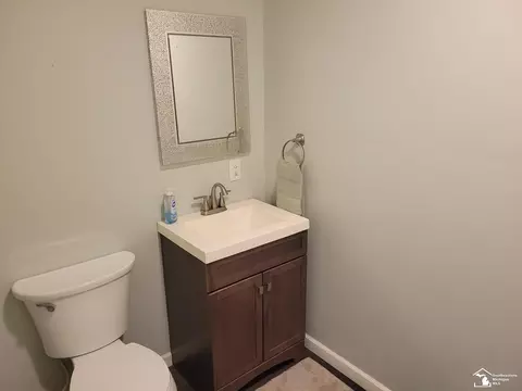 Bath - 3133 Comboni, Monroe, MI 48162 photo 2 of 2