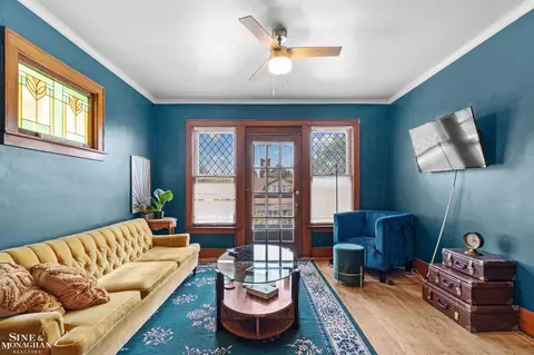 Living - 1447 Wayburn, Grosse Pointe Park, MI 48230 photo 1 of 6