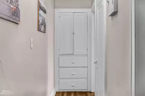 Entry Way - 1447 Wayburn, Grosse Pointe Park, MI 48230 photo 3 of 3