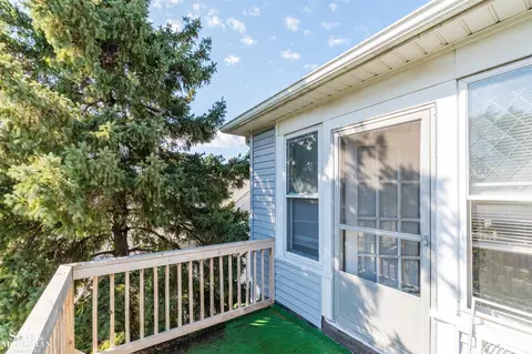 Exterior - 1447 Wayburn, Grosse Pointe Park, MI 48230 photo 6 of 26