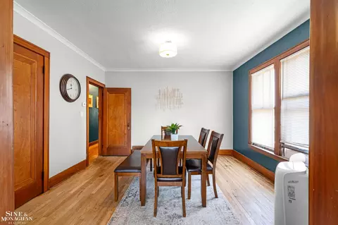 Dining - 1447 Wayburn, Grosse Pointe Park, MI 48230 photo 1 of 7