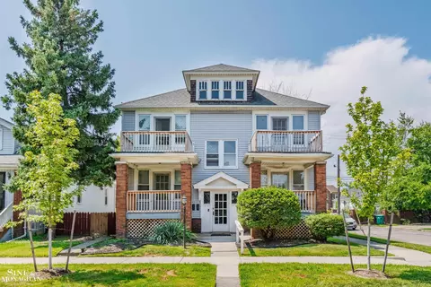 Exterior - 1447 Wayburn, Grosse Pointe Park, MI 48230 photo 7 of 26
