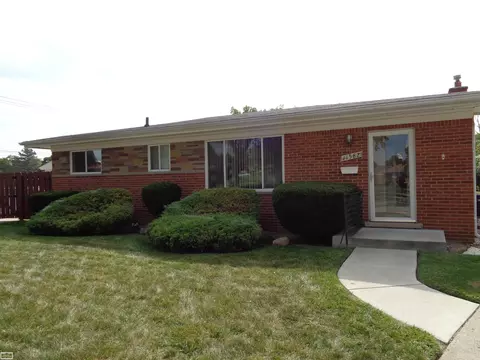 11582 Gerald, Warren, MI 48093