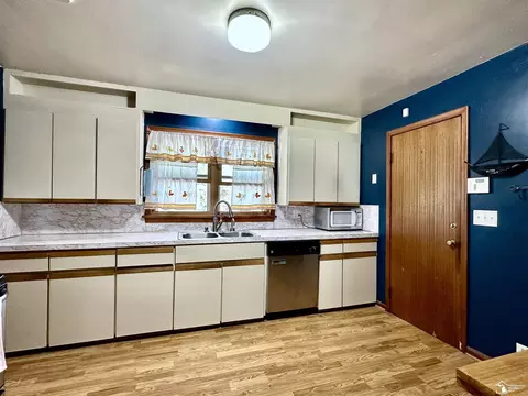 1160 Cherry, Temperance, MI 48182 photo 21