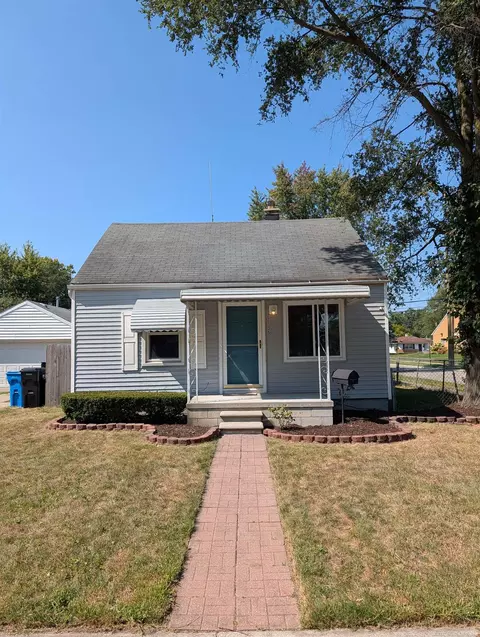 27135 Palmer, Madison Heights, MI 48071