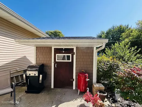 Exterior - 530 Sequoia, Davison, MI 48423 photo 3 of 5