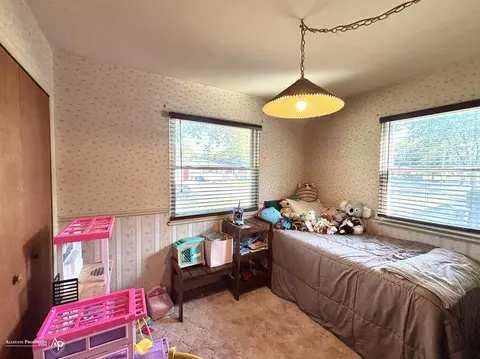 Bedroom - 530 Sequoia, Davison, MI 48423 photo 4 of 4