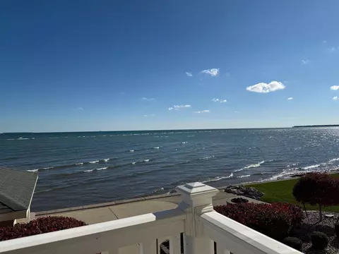 View/Area - 576 N Huron UNIT 102, Au Gres, MI 48703 photo 2 of 4