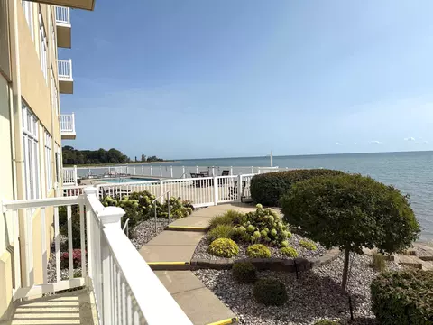 View/Area - 576 N Huron UNIT 102, Au Gres, MI 48703 photo 1 of 4