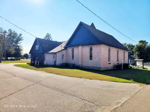 Exterior - 201 E Main, Sterling, MI 48659 photo 3 of 7