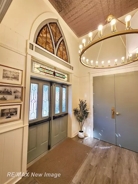 Entry Way - 201 E Main, Sterling, MI 48659 photo 2 of 9