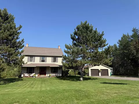 145 Brewer, Marquette, MI 49855