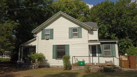 128 Pearl, Chesaning, MI 48616