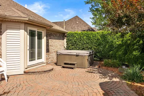 Exterior - 20522 Shetland, Macomb, MI 48044 photo 2 of 7