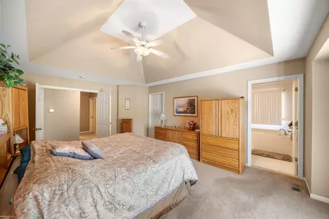 Bedroom - 20522 Shetland, Macomb, MI 48044 photo 1 of 4