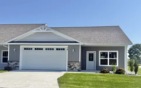16 Cove, Bay City, MI 48706