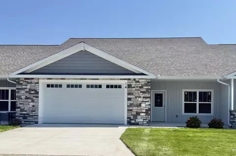 14 Cove, Bay City, MI 48706