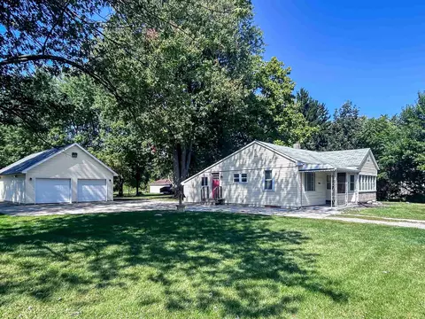 6094 Grove, Grand Blanc, MI 48439