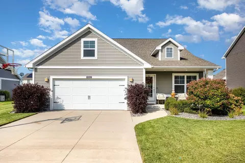 8599 Ashland, Freeland, MI 48623