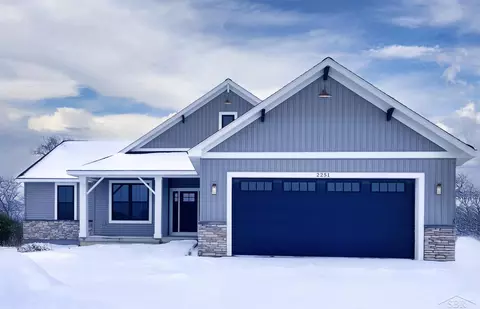 2251 Creekmore, Bay City, MI 48706