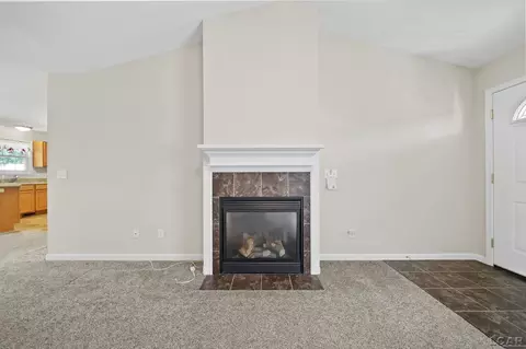 1894 Harold, Adrian, MI 49221 photo 9