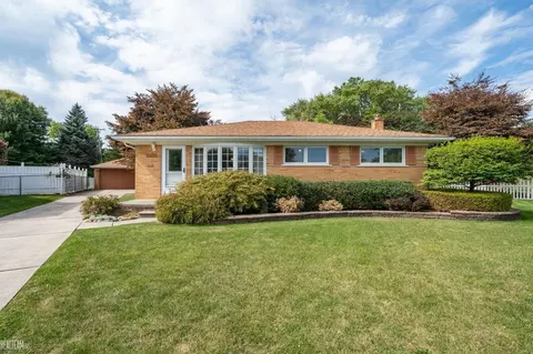 21210 Jay, Saint Clair Shores, MI 48081
