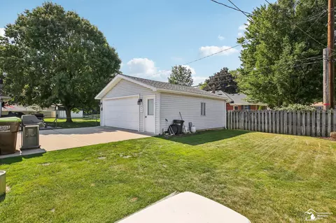 Exterior - 826 Waterloo, Monroe, MI 48161 photo 7 of 7