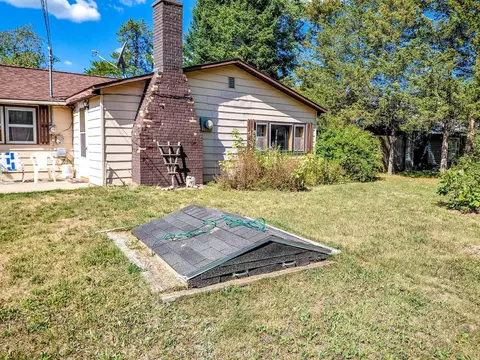 Exterior - 4239 Oak Flts, Harrison, MI 48625 photo 5 of 13
