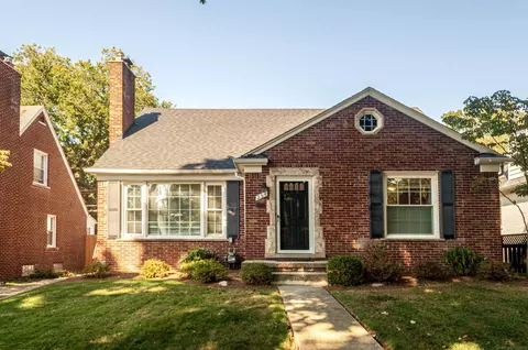 254 Mount Vernon, Grosse Pointe Farms, MI 48236