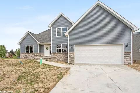 70506 Sunny Brk #18, Richmond, MI 48062