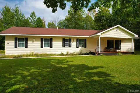 19426 Copper Rdg, Houghton, MI 49931