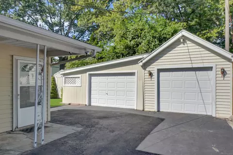 112 S Tenth, Saint Clair, MI 48079 photo 36