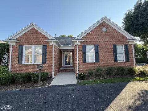4000 Harbor, Saint Clair Shores, MI 48080