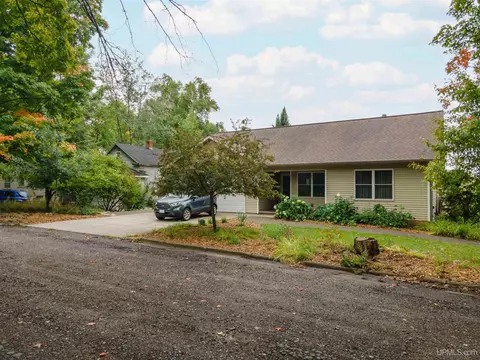Exterior - 511 3rd, Alpha, MI 49902 photo 2 of 7