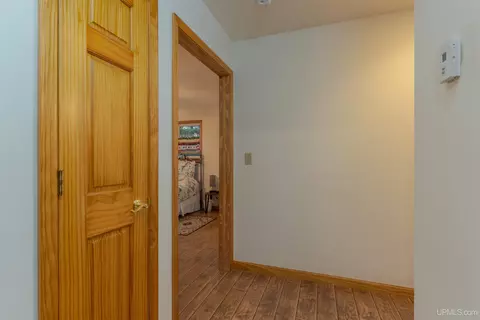 Entry Way - 511 3rd, Alpha, MI 49902 photo 3 of 4