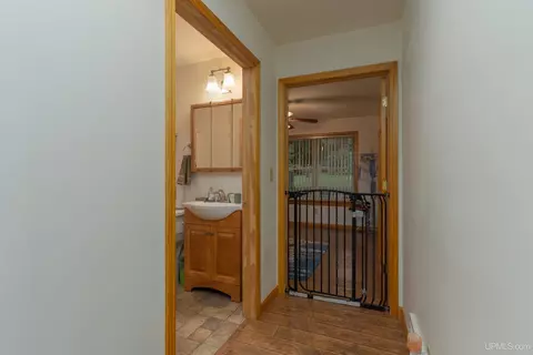 Entry Way - 511 3rd, Alpha, MI 49902 photo 4 of 4