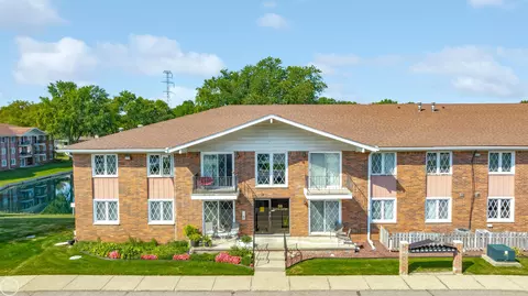 54783 Shelby #BLDG 5B, Shelby Township, MI 48316