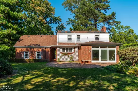 245 Moross Rd, Grosse Pointe Farms, MI 48236 photo 49