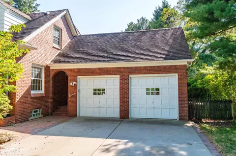 245 Moross Rd, Grosse Pointe Farms, MI 48236 photo 46