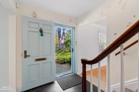 245 Moross Rd, Grosse Pointe Farms, MI 48236 photo 21