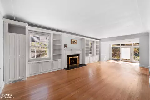 245 Moross Rd, Grosse Pointe Farms, MI 48236 photo 3